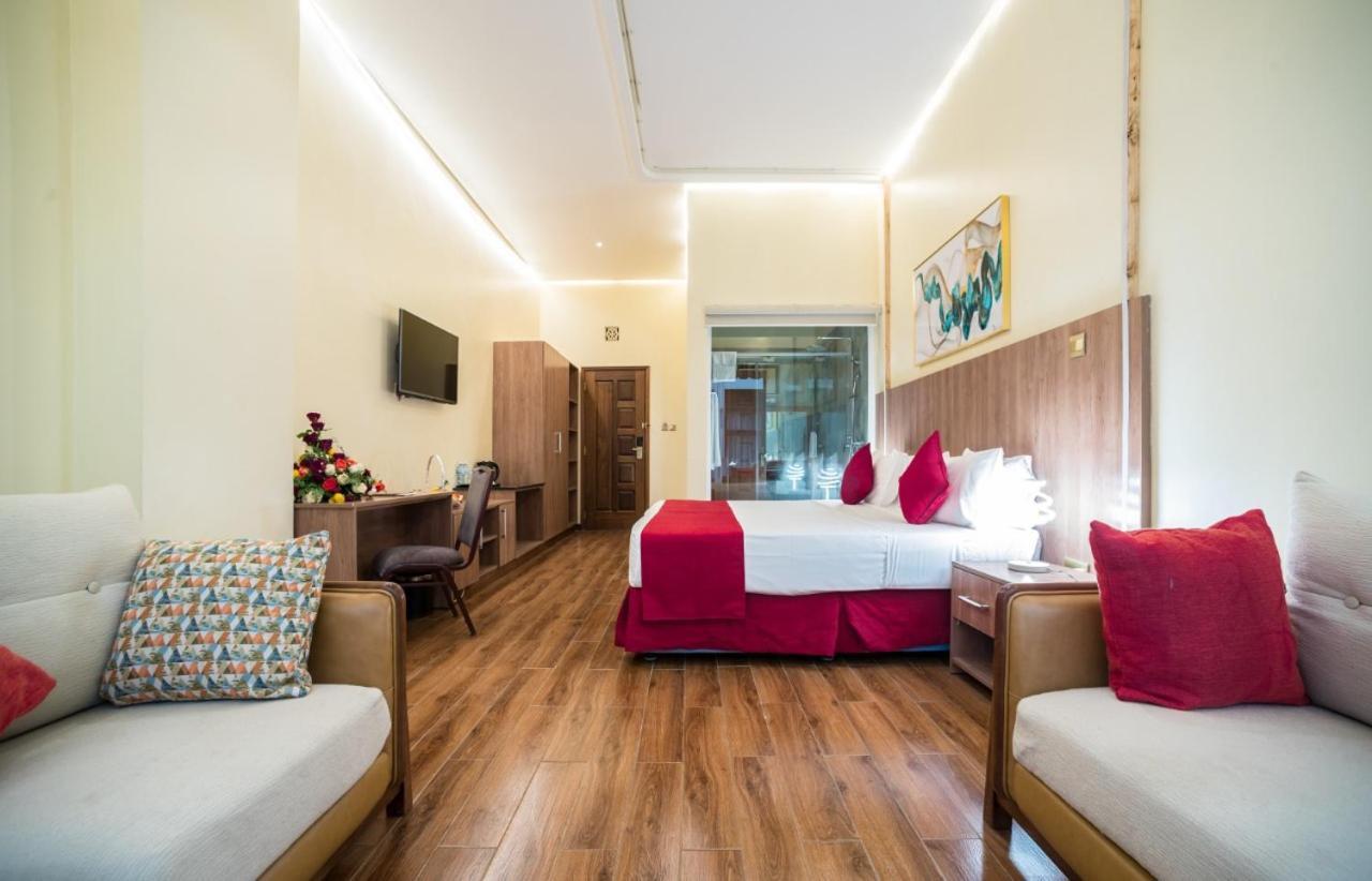 Hotel Verona And Conference Center