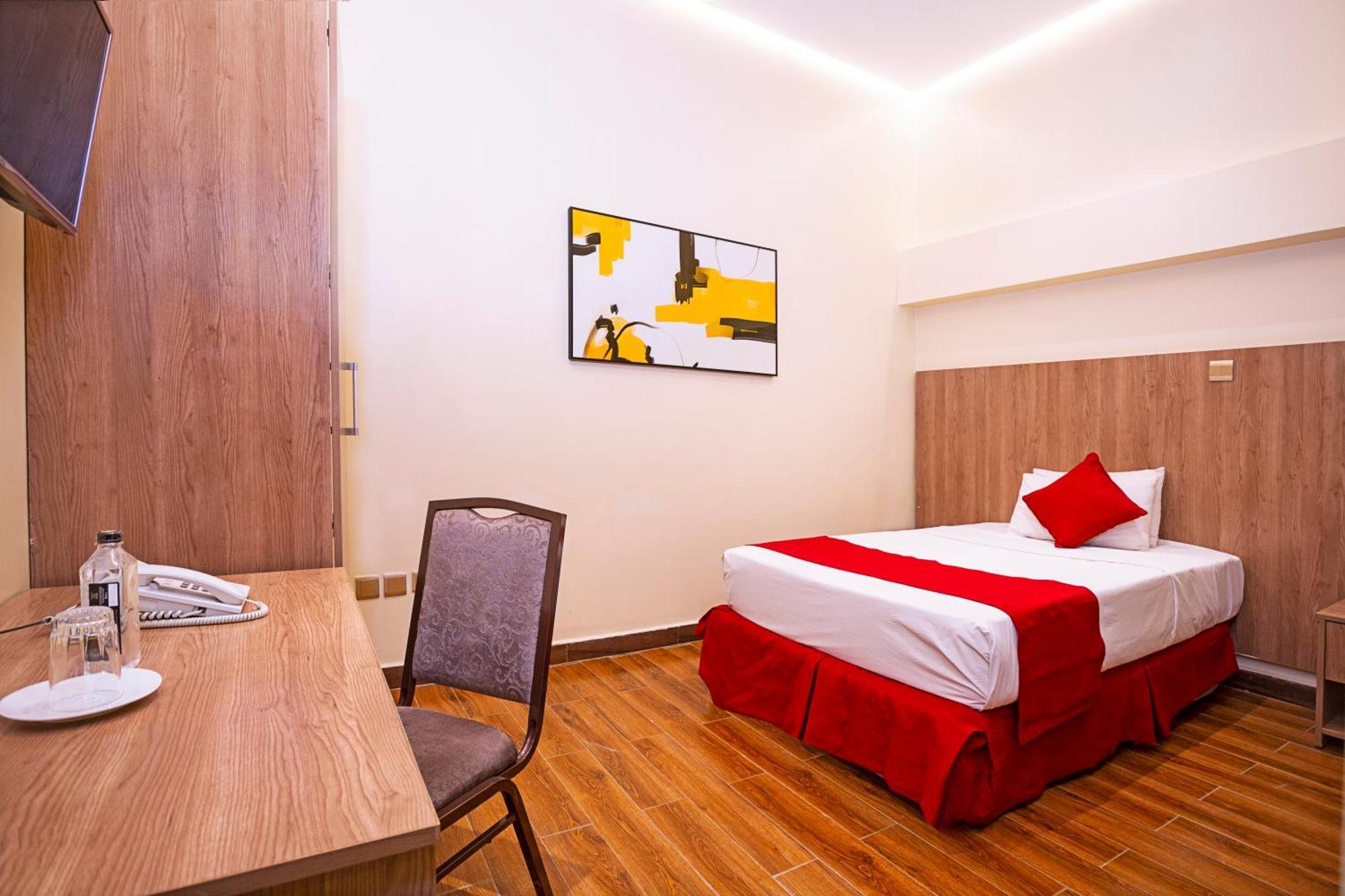 Verona And Conference Center 4*
